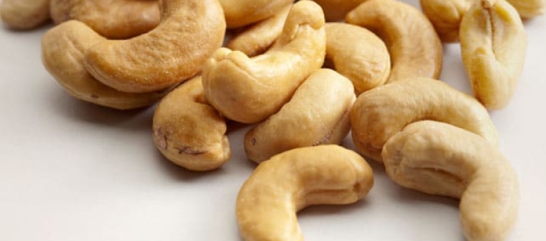 Why We Love Cashew Milk